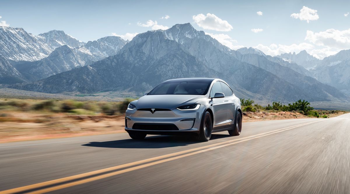 Model X 11/2023-